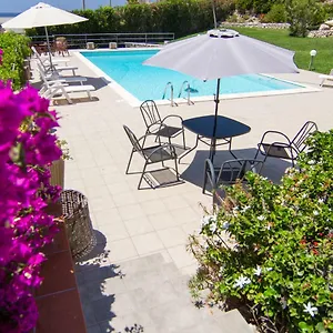 https://villa-marciano.sicilyhotelsitaly.net